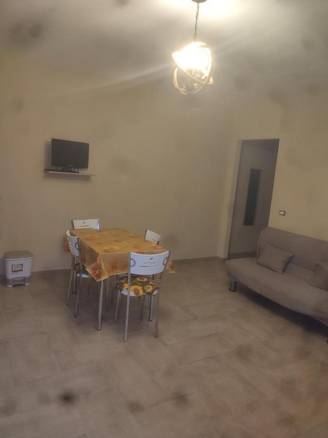 Appartament Noemi Apartment ริกาดี ภายนอก รูปภาพ