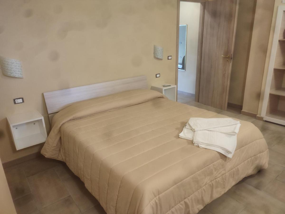 Appartament Noemi Apartment ริกาดี ภายนอก รูปภาพ